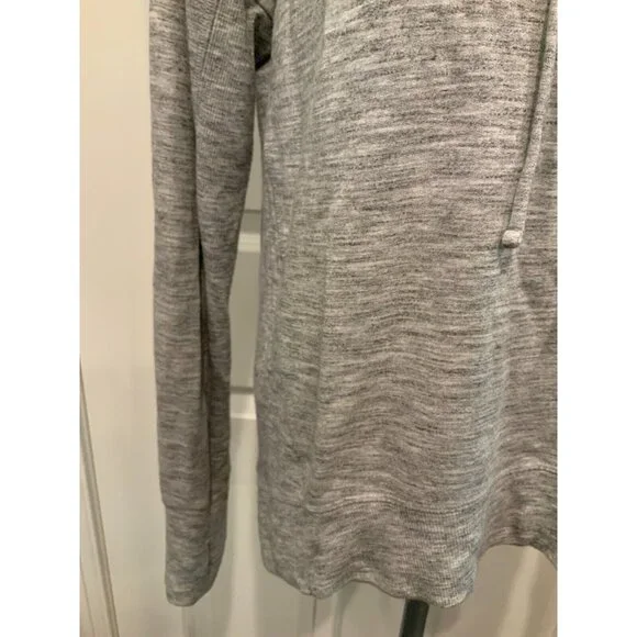 Athleta Heathered Gray Hoodie W/ Thumb Holes, Size XS (US) - Picture 3 of 9